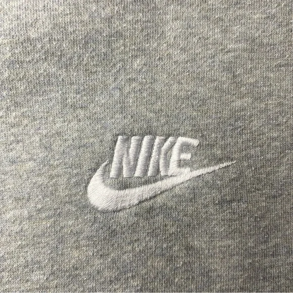 Nike Medium Club Fleece Pullover Hoodie Grey - Picture 3 of 4